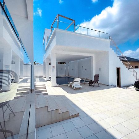 The Vittins Apartment Accra Exterior photo