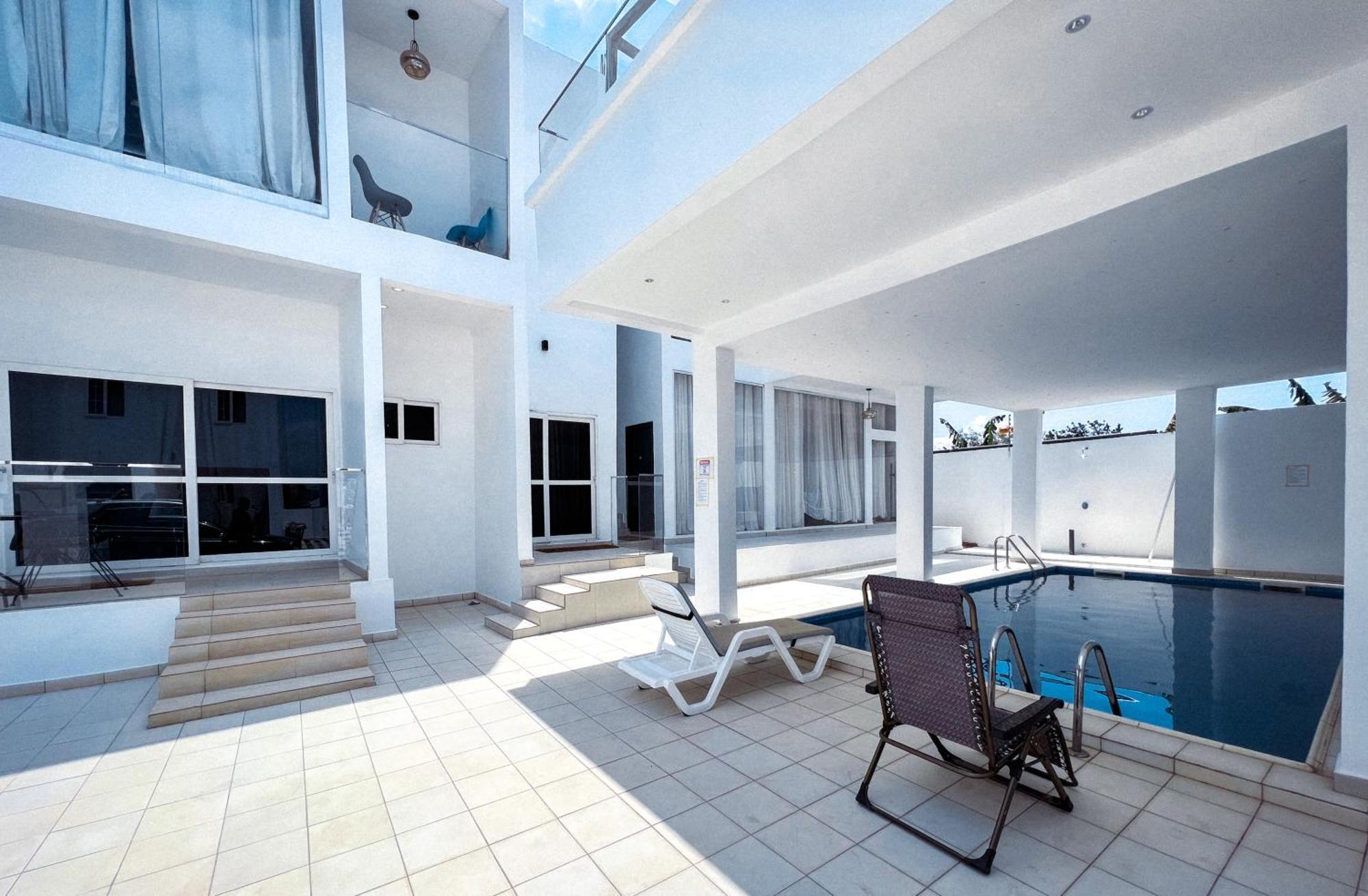 The Vittins Apartment Accra Exterior photo